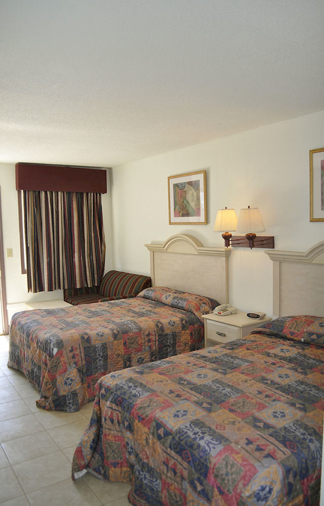 Oyo Hotel Myrtle Beach Kings Hwy מראה חיצוני תמונה